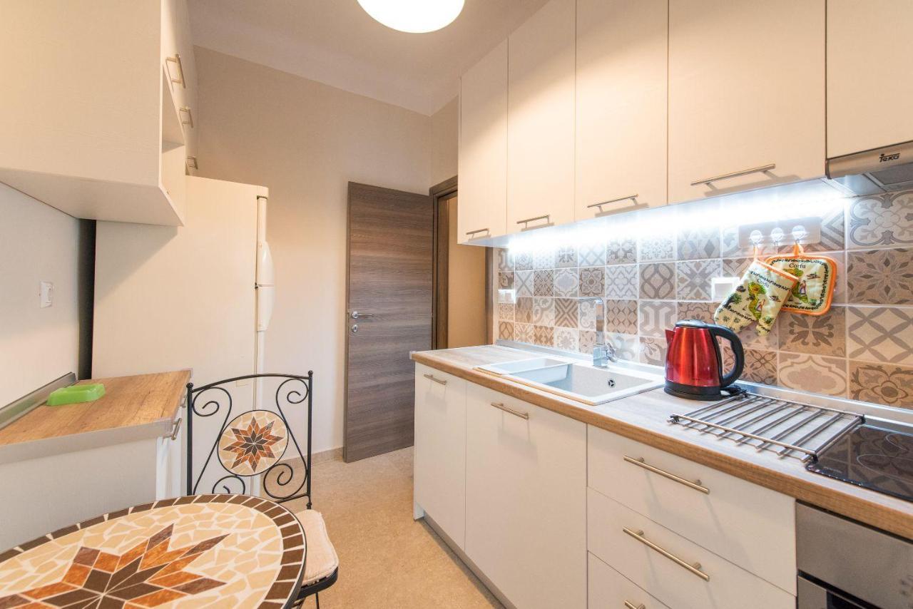 Apricot By Halu! Cozy Apt Next To Agia Sophia Metro Station Salonic Exterior foto