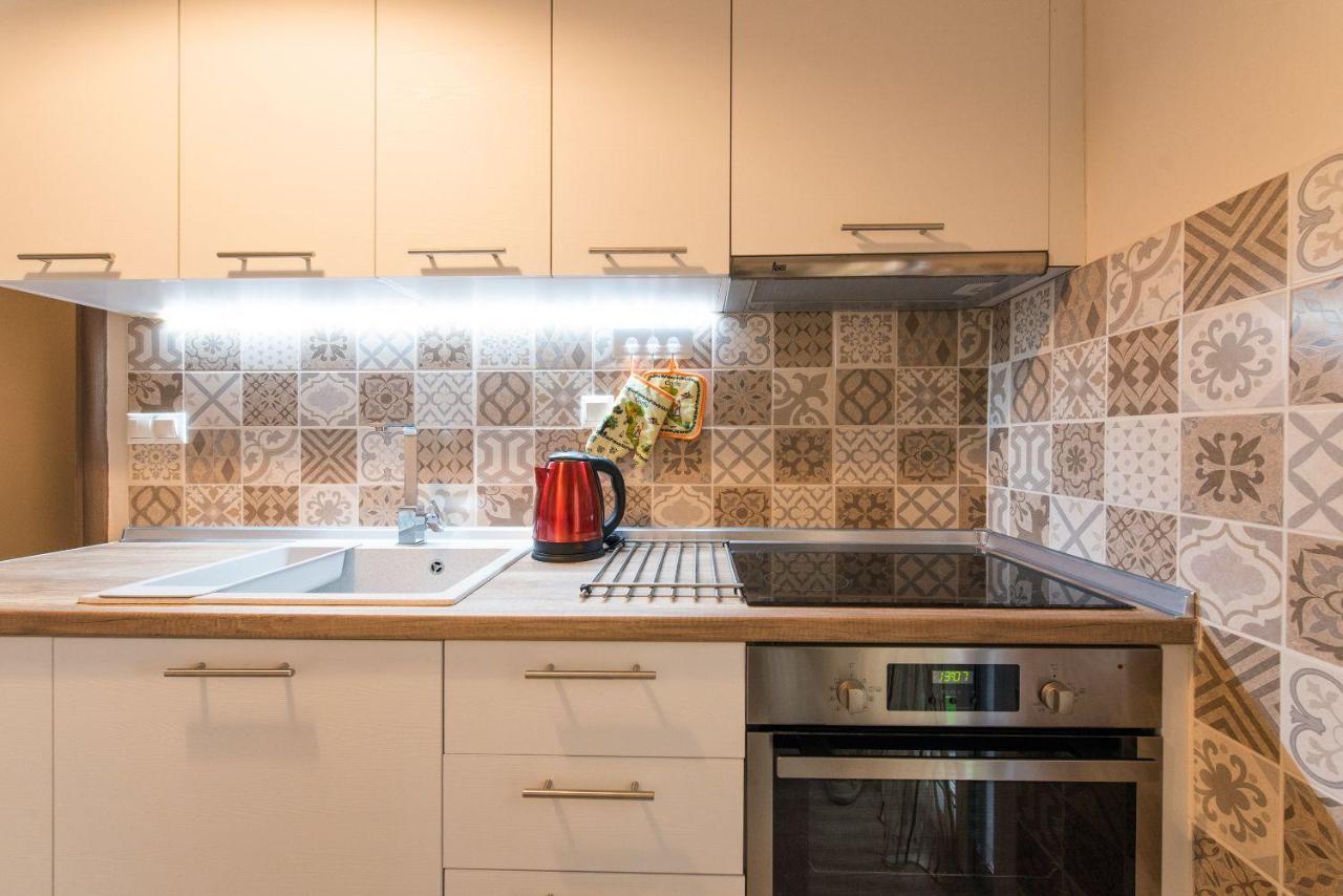 Apricot By Halu! Cozy Apt Next To Agia Sophia Metro Station Salonic Exterior foto